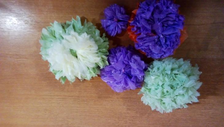 Цветы из полиэтиленовых пакетов своими руками - 74 фото
