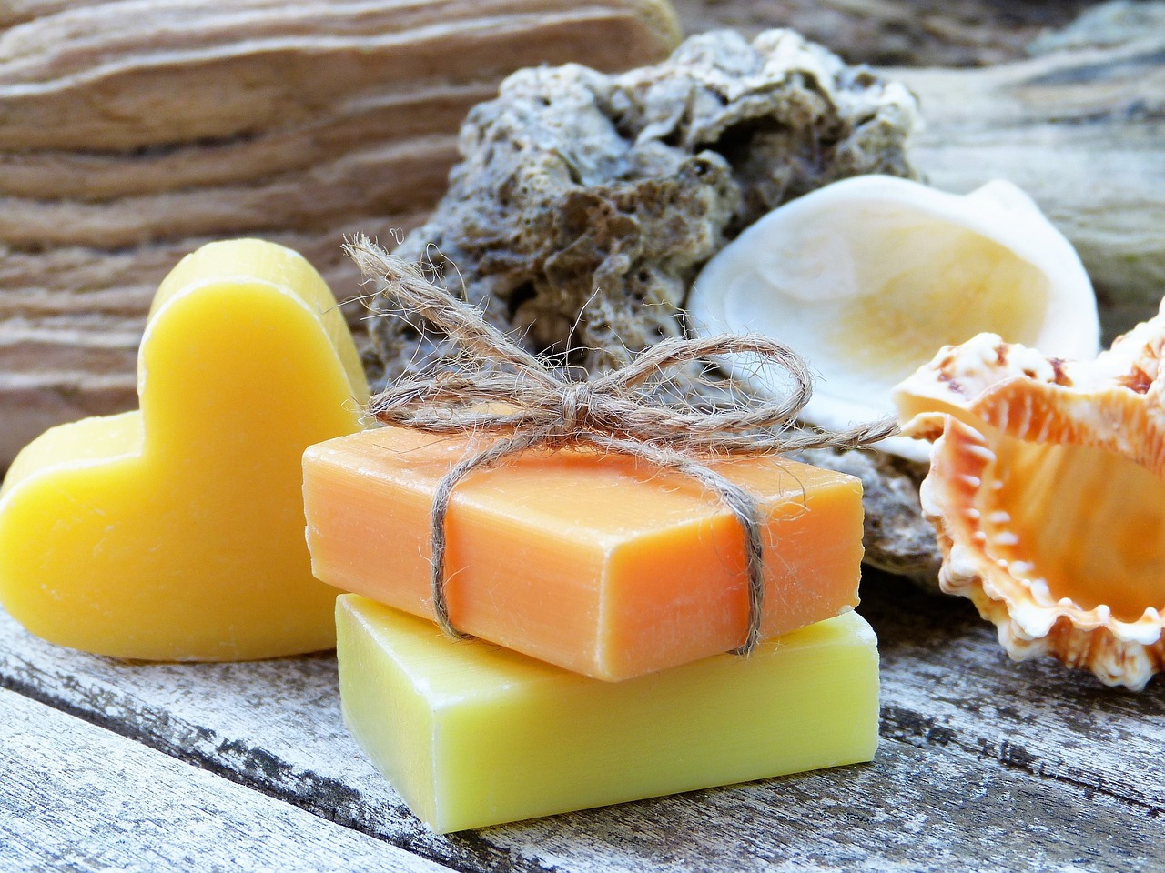 Как сварить мыло из обмылков, жира или мыльной основы: 4 подробные инструкции