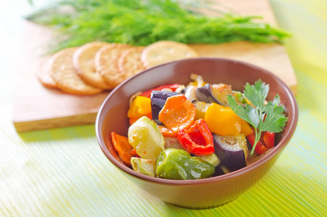 Соте из овощей в духовке - рецепт блюда из овощей » вкусные и полезные рецепты ◈ пластиковыеокнавтольятти.рф