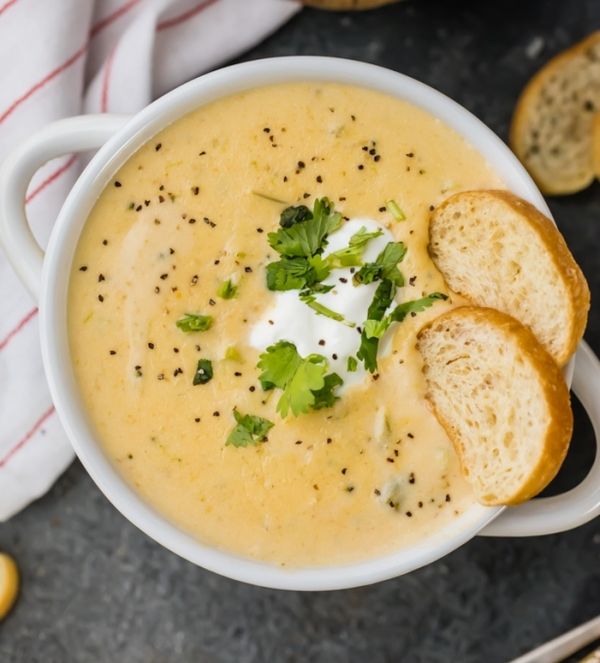 Сырный суп: классический рецепт с плавленым сыром и курицей