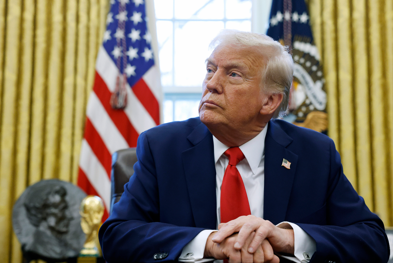 we.ua - Трамп випадково виставив сам себе посміховиськом у Білому домі (відео)
