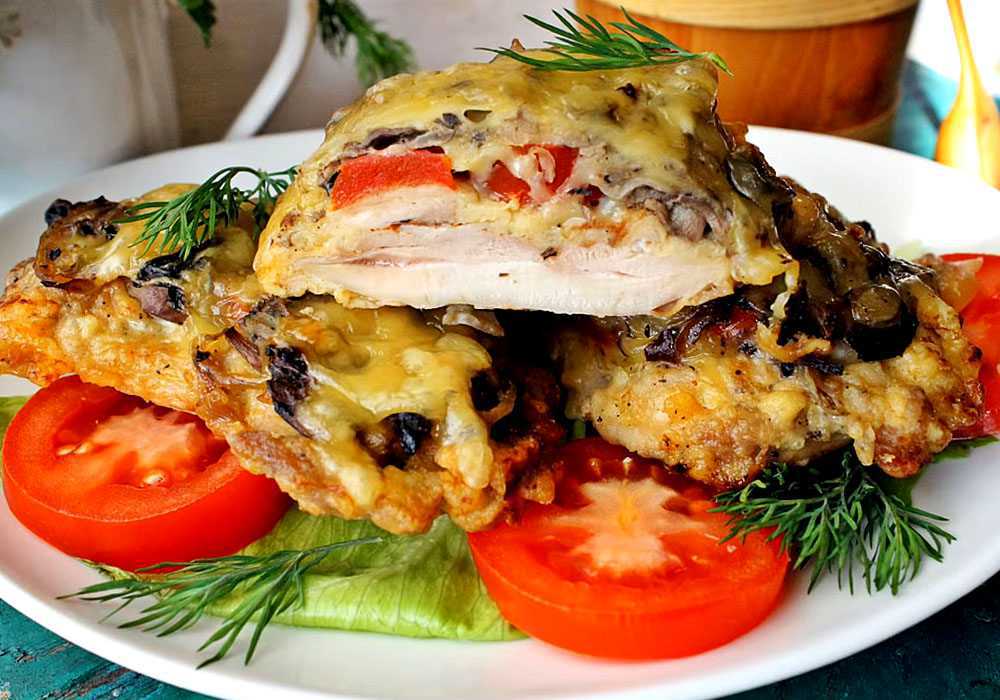 Мясо по-французски в духовке с грибами и помидорами | ПРОСТЫЕ РЕЦЕПТЫ: ВКУСНО И БЫСТРО | Дзен