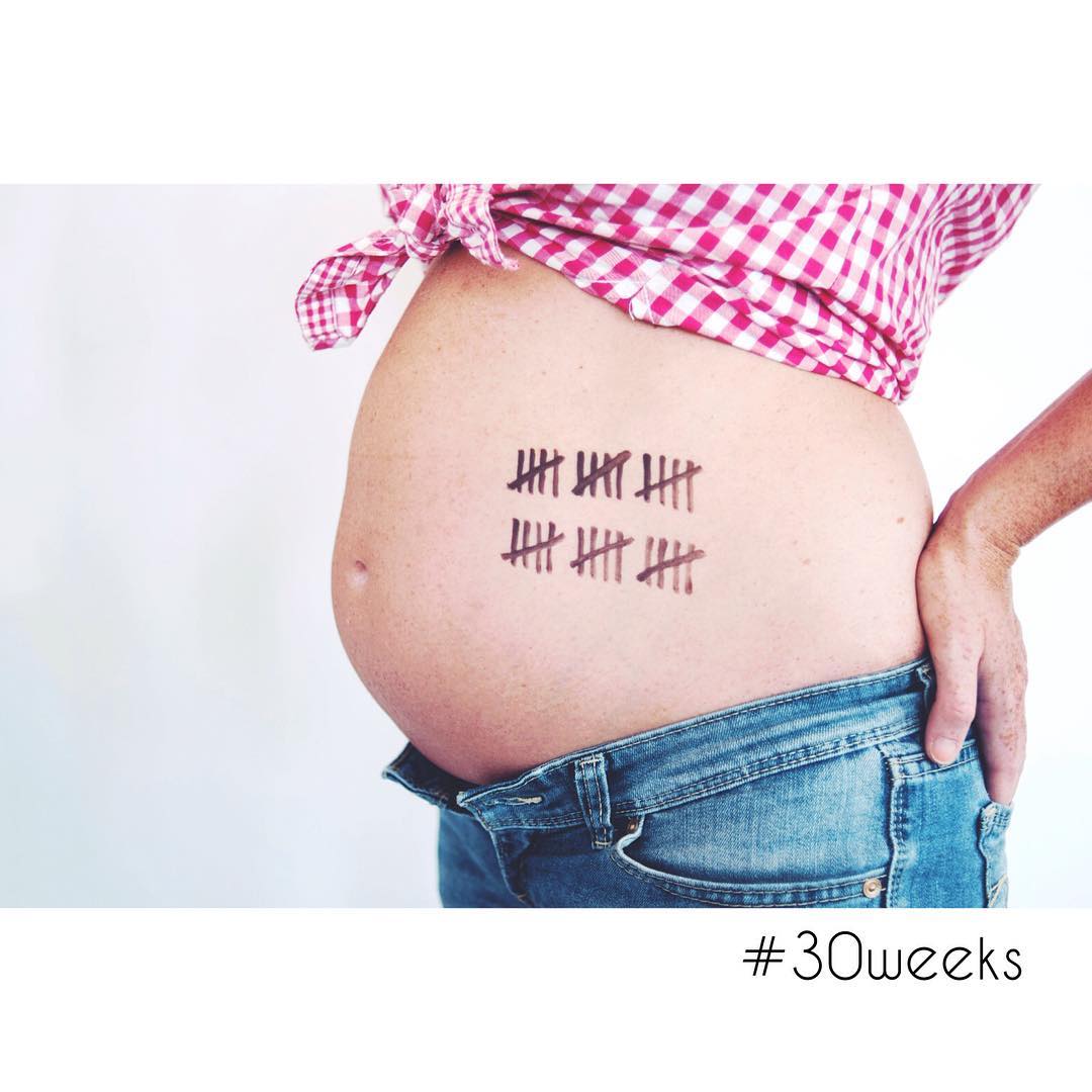 30 недель это. Живот на 30 неделе беременности. Фотосессии беременных на 30 неделе. Размер живота на 30 неделе.
