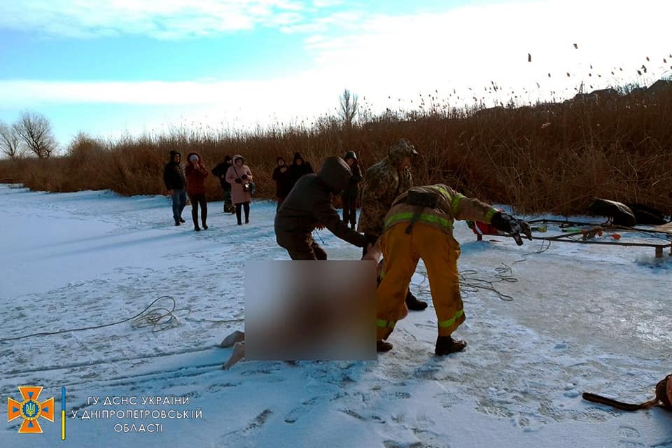 На річці Чортомлик у Капулівці в ополонці потонув чоловік, фото та відео -  Телеграф