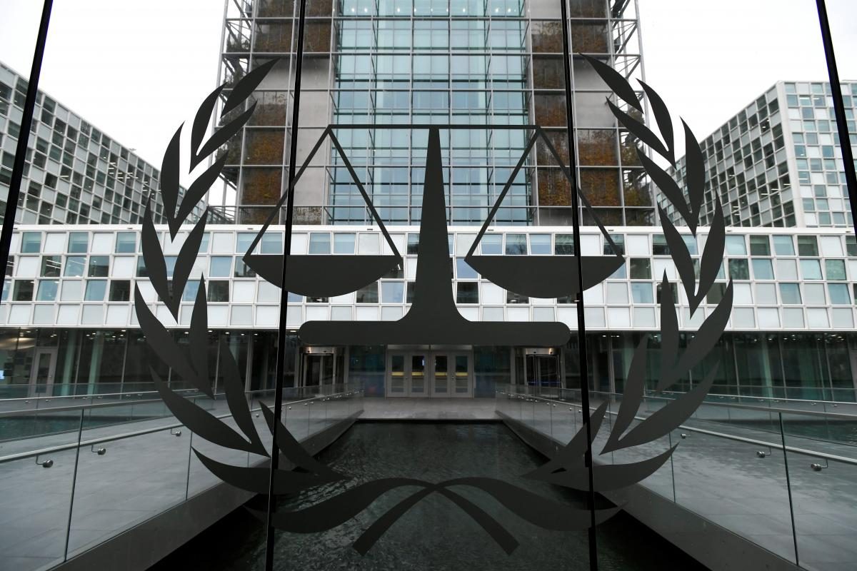 Корупційний скандал у ЄС: через кого колишній прокурор МКС 