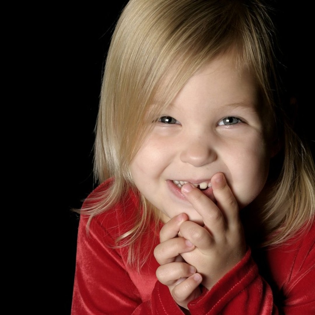 8 шагов, которые облегчат жизнь застенчивого ребенка
