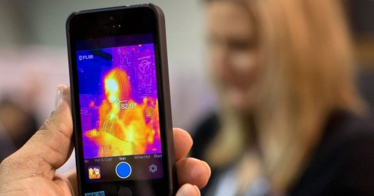 Тепловизор на телефон. Тепловизор FLIR one. Тепловизор FLIR для смартфона. FLIR iphone. FLIR one iphone.