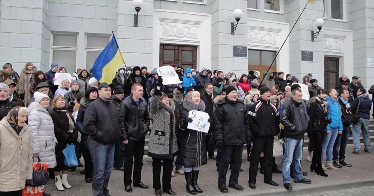 Бердянск в оккупации. Бердянск референдум. Митинг в Бердянске. Митинг в Бердянске 2014 год. Митинг в субботу.