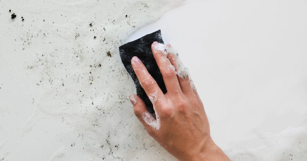 Как избавиться от плесени на герметике - лайфхак с уксусом и туалетной ...