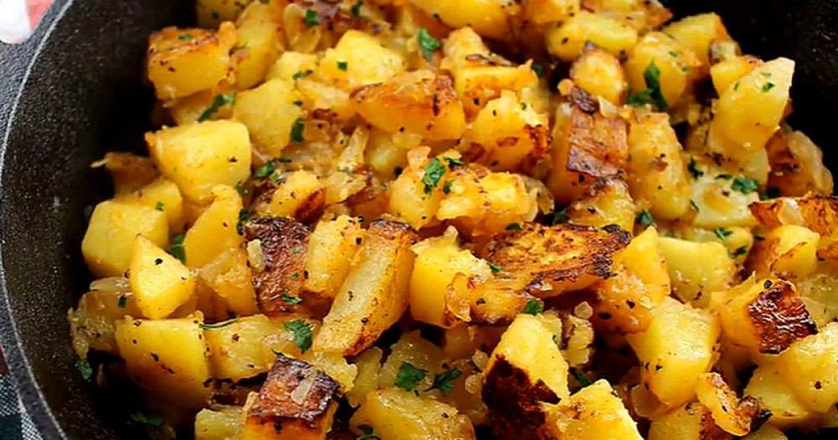 Рецепты картошки на сковороде с фото. Жареная картошка. Картошка на сковороде. Жареная картошечка. Сковородка с картошкой. Рецепты картошки на сковороде с фото. Жареная картошка. Картошка на сковороде. Жареная картошечка. Сковородка с картошкой.