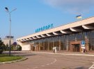 Международный аэропорт "Херсон" должен был пройти реконструкцию до 2023 года, но теперь ремонт его ждет только после войны