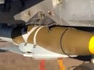 JDAM-ER під крилом літака