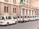 Український онкохірург Олександр Яцина разом із дружиною Катериною організував масштабну гуманітарну місію в прифронтові райони