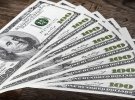 Курс долара в Україні в липні буде в межах 36,7-37,7 гривень