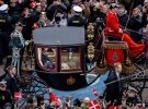 Королева Маргрете ІІ прибуває до парламенту