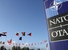 НАТО постоянно следит за ситуацией в Украине
