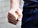 Подростки воспользовались тем, что пострадавший не мог им ответить