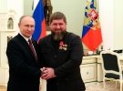 "Вези медалі, у нас скінчилися": кадиров запросив путіна в Чечню, в мережі сміються
