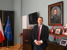 Радослав Сікорський у кабінеті