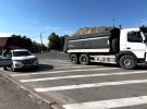 Грузовик остановили инспекторы для контроля