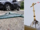 От ударов пострадала местная церковь