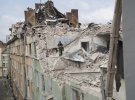 Фото с места ракетного удара по дому