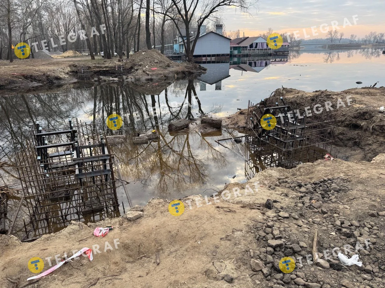 Мост Дружбы, Киев