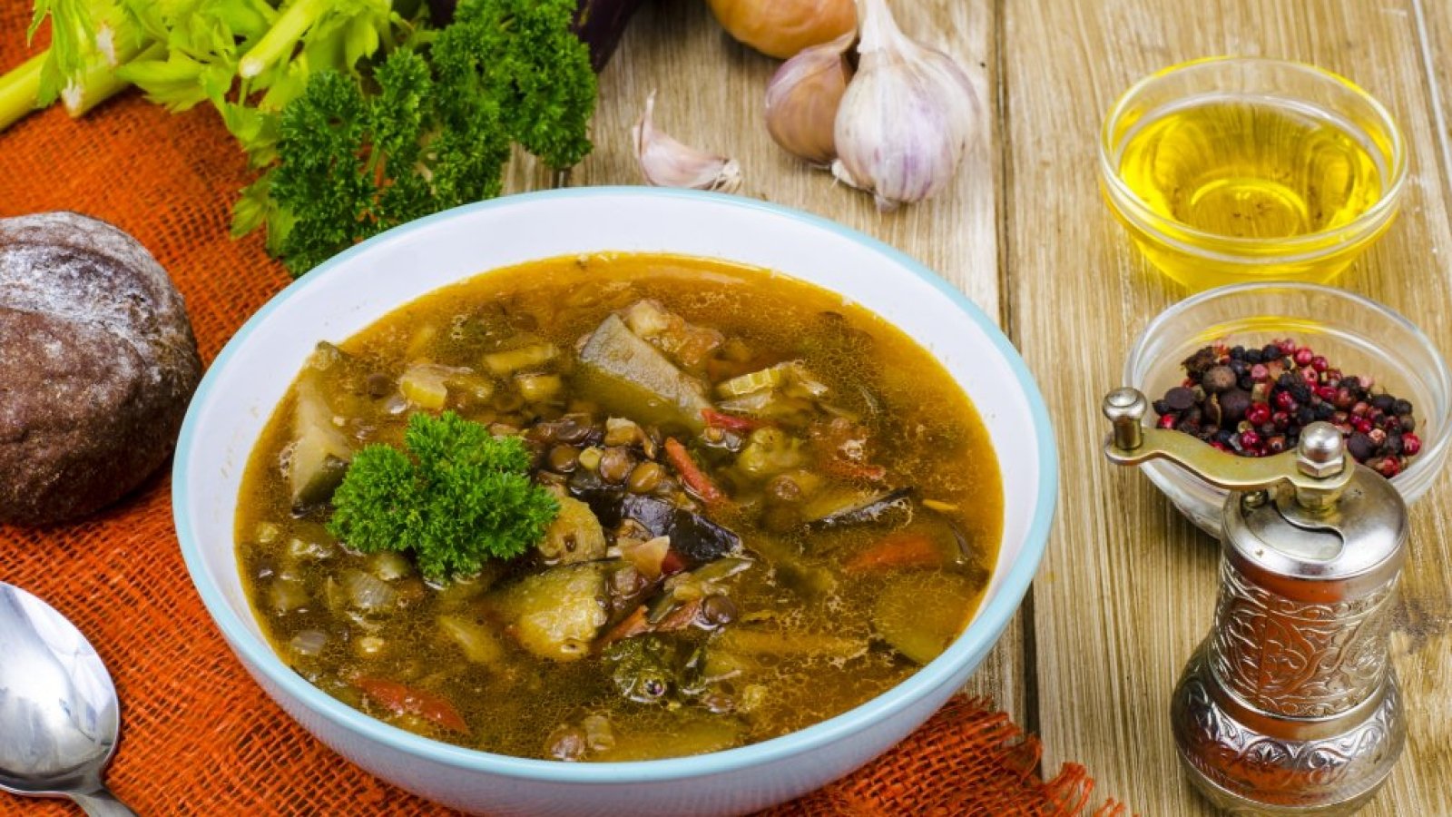 Суп из чечевицы с грибами, пошаговый рецепт на ккал, фото, ингредиенты - Юлия Высоцкая