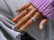 Разное покрытие для каждого ногтя будет актуально весной 2024 года