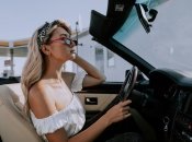 Кому-то — много путешествий по всему миру, а кого-то ждут родные места