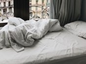 Як випрати велику ковдру без пральної машинки — лайфхак