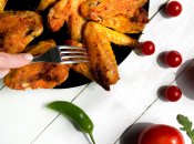 Курячі крильця з апетитною скоринкою