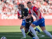 Артем Довбик забиває гол