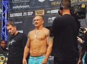 Александр Усик свой последний бой победил нокаутом