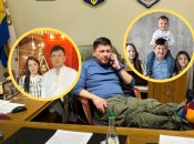 Виталий Ким с женой и детьми