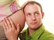 О чем думают мужья: «зеркальный» беременный живот и полезные завтраки