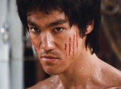 Брюс Ли был настоящей рок-звездой своего времени. Даже умер молодым