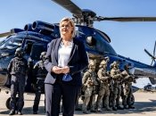 Нэнси Фезер