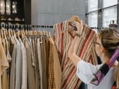 Лето — это время ярких принтов и расцеток