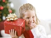 Девочка попросила у Деда Мороза Porsche Cayenne