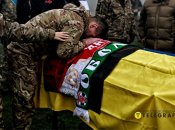 Прощание с представителем ультрас ФК "Оболонь", старшим лейтенантом Павлом Ведибедой ("Оболончиком")