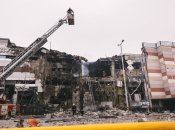 В Днепре ликвидируют последствия ракетного удара