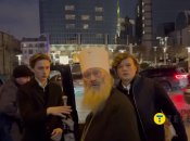 "Дуже красиво вчинили": задоволений Паша "Мерседес" був помічений у Печерському суді, що каже (відео)