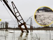 Паводок подмыл опору газопровода