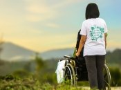 Помощь по уходу за больным или пожилым человеком: как получить помощь от государства