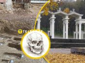 До сих пор в земле есть скелеты