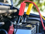 Заряджання автомобільного акумулятора