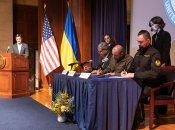 Глава Минобороны Украины Рустем Умеров в США