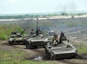 Україна воює вже понад два роки, маючи дефіцит кадрів та озброєння