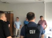 "Продал" агенту госпредприятие: НАБУ показало, как поймало "слугу" Гунько на взятке (видео)